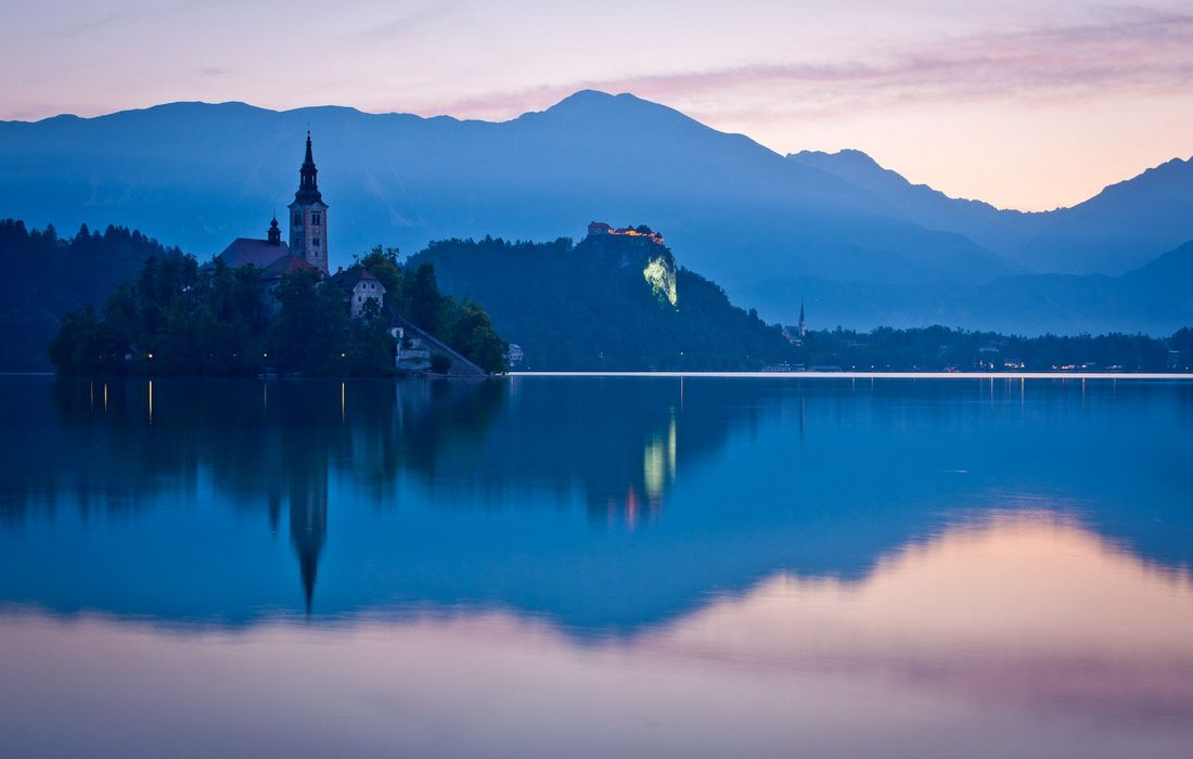 Bled by night